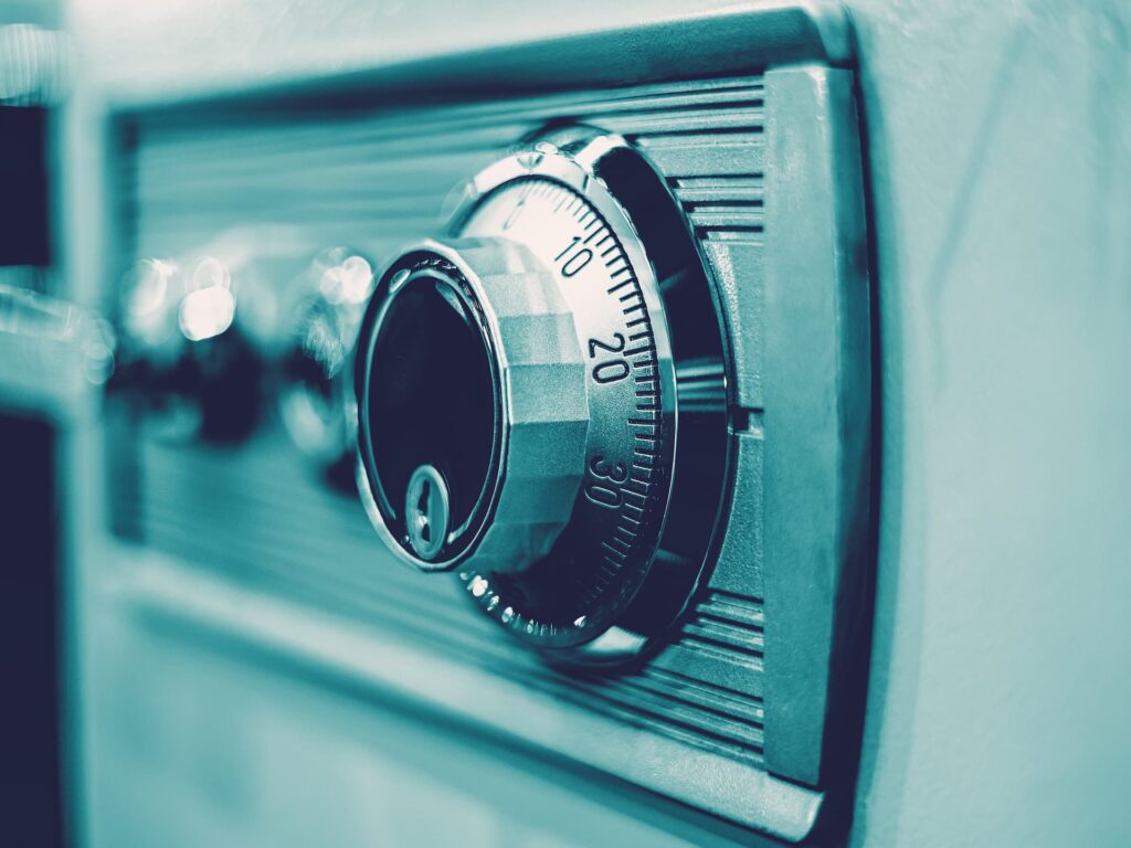 Safe Locksmith Services 4