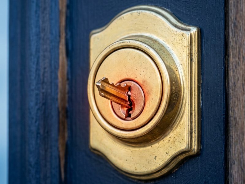broken-key-deadbolt